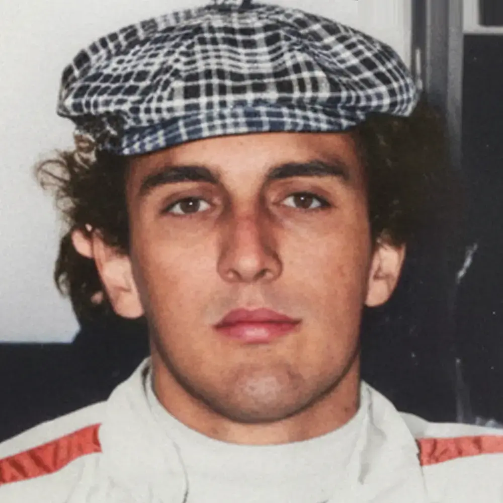 JUAN MARÍA TRAVERSO