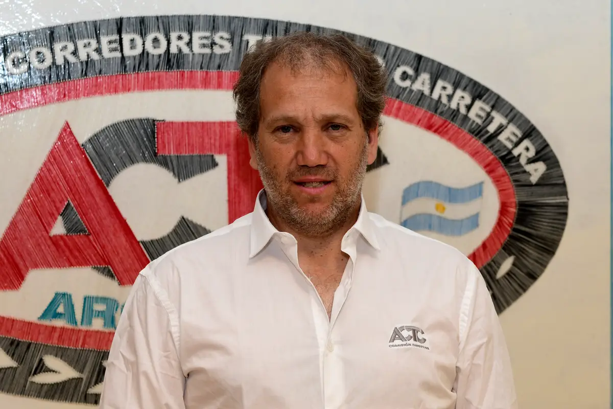 MARIANO ANDRÉS OYHANART