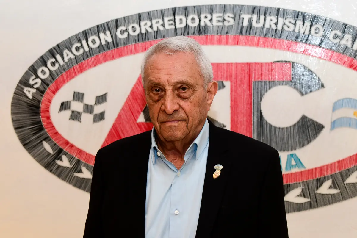 HUGO HÉCTOR MAZZACANE