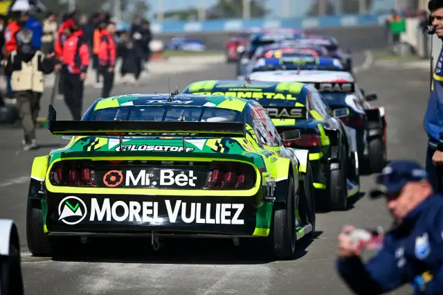 FECHA 10 - TC GP PARANA- MERCEDES BENZ CAMIONES 30