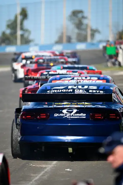 FECHA 10 - TC GP PARANA- MERCEDES BENZ CAMIONES 49