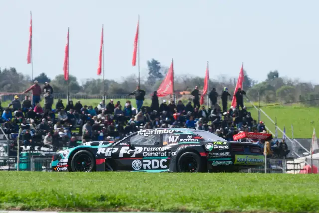 FECHA 10 - TC GP PARANA- MERCEDES BENZ CAMIONES 56