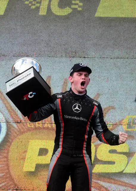 FECHA 8 - TC GRAN PREMIO POSADAS - LUSQTOFF 38