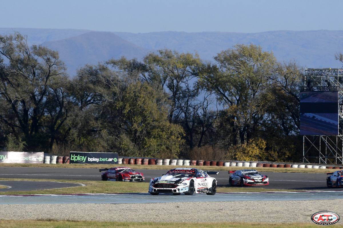 6° Fecha TC PISTA GRAN PREMIO CÓRDOBA - LUSQTOFF 43