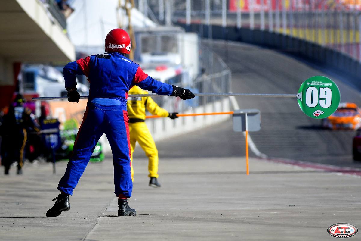 9° Fecha TC GP SAN JUAN VILLICUM- DESAFÍO DE LAS ESTRELLAS SHELL V-POWER 36