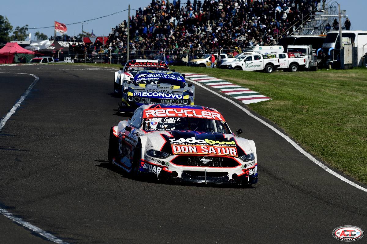 10ma. Fecha TC PISTA GP PARANA- MERCEDES BENZ CAMIONES 13