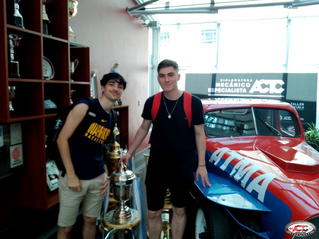 Futuros periodistas en la ACTC