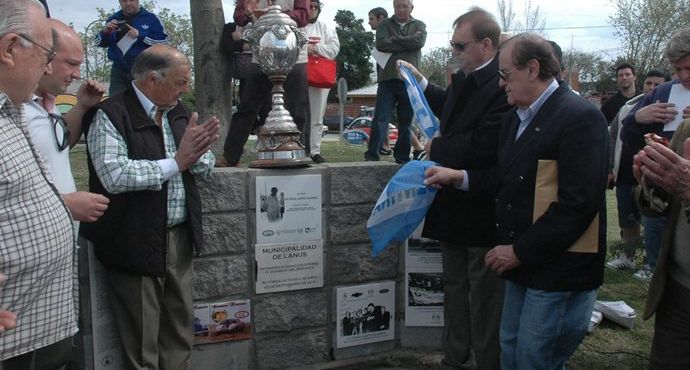 Homenaje en Lanús para Octavio Justo Suárez
