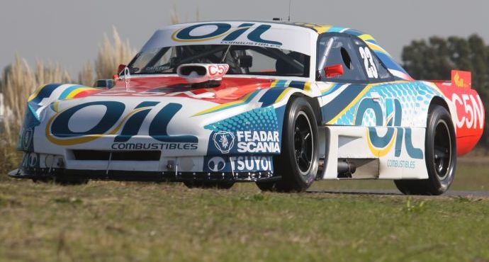 Le pone el Pecho a Dodge