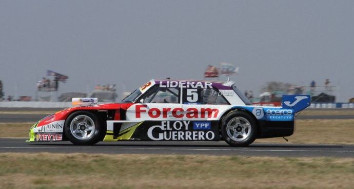 A todo rugido